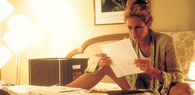 Julia Roberts in Erin Brockovich