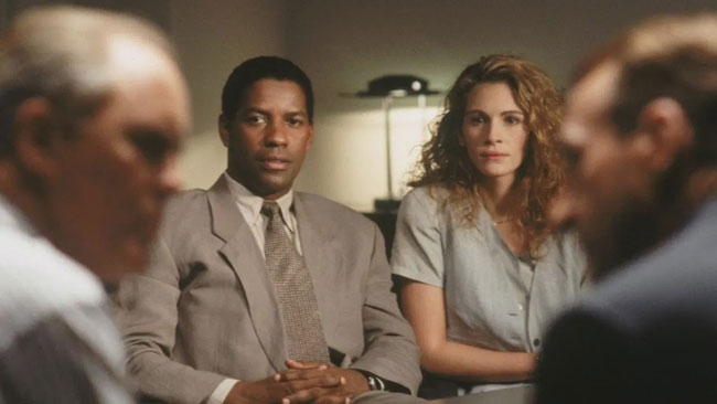 The Pelican Brief - Julia Roberts and Denzel Washington